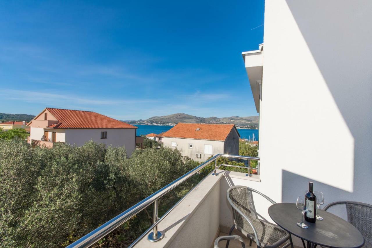 Apartments Fumija Trogir Kültér fotó