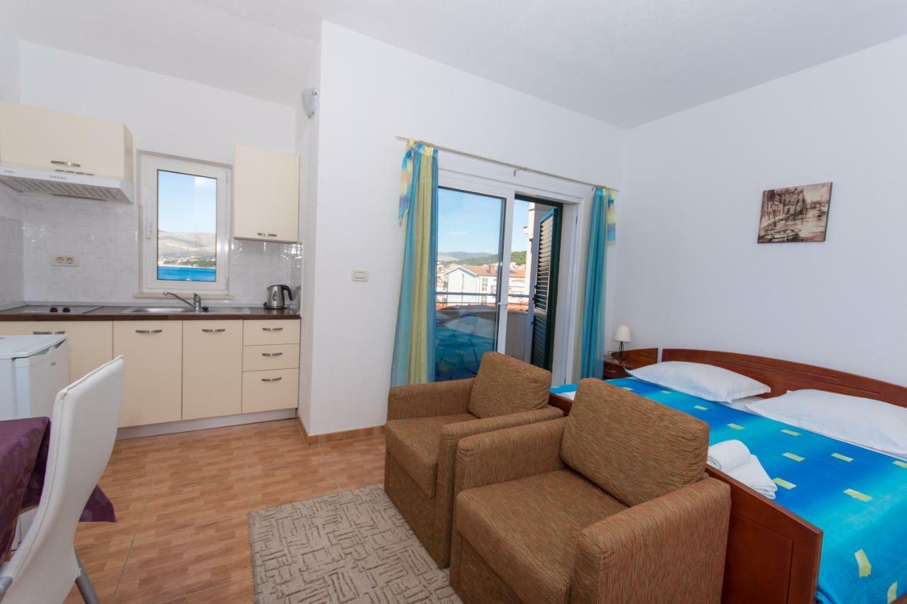 Apartments Fumija Trogir Kültér fotó