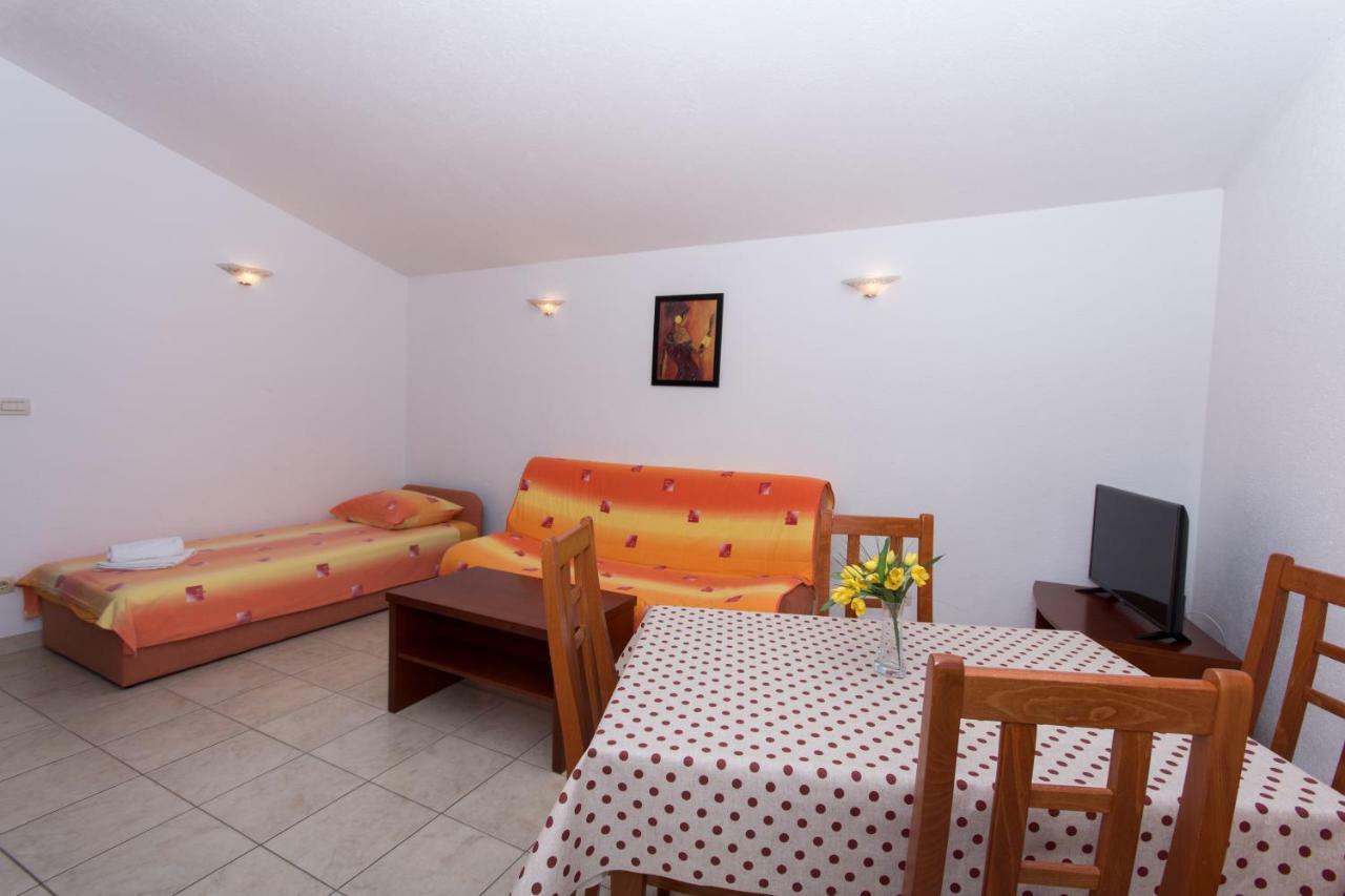 Apartments Fumija Trogir Kültér fotó