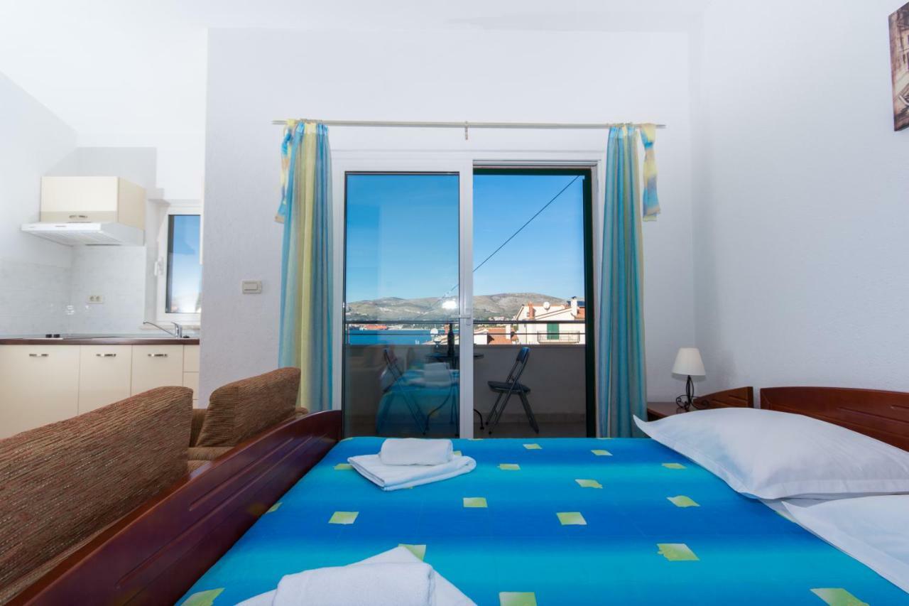 Apartments Fumija Trogir Kültér fotó