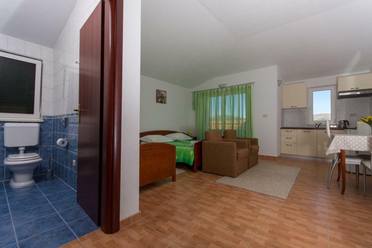 Apartments Fumija Trogir Kültér fotó