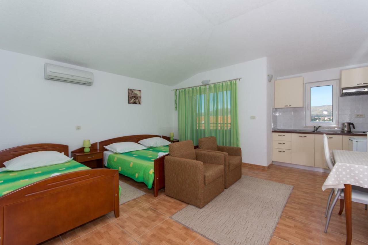 Apartments Fumija Trogir Kültér fotó